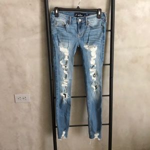 Hollister low rise super skinny ripped jeans